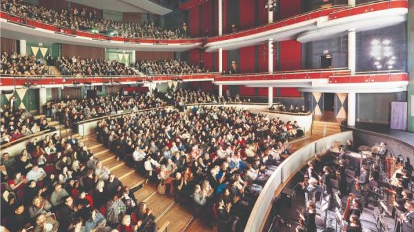 2023年3月28日晚,神韵环球艺术团在加拿大密西沙加的5场演出圆满落幕。 (看中国Evin摄影)