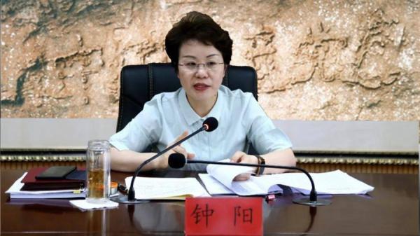 曾庆红老乡、贵州黔南州州长钟阳。(图源:今涛拍暗合成)