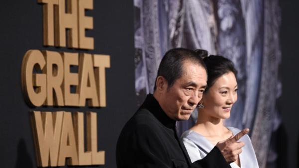 张艺谋与现任妻子陈婷。(Frazer Harrison/Getty Images)