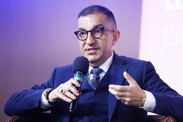 梅西亚近照(THOMAS SAMSON/AFP via Getty Images)