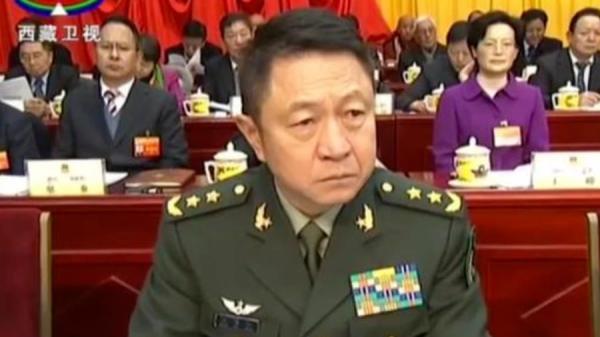 战略支援部队司令员上将巨乾生缺席了7月31日的建军周年纪念招待会,引发猜测。