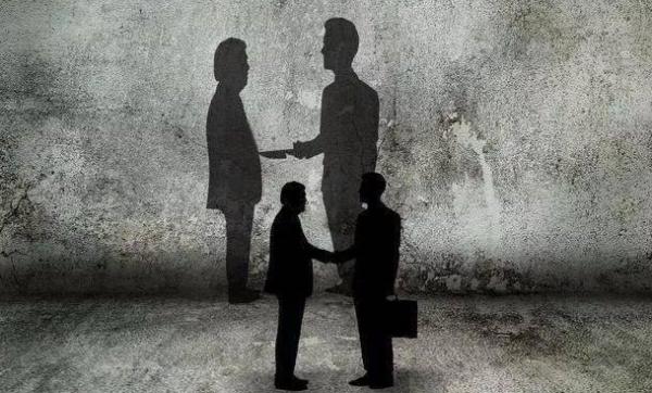 只喜欢听好话的人,就等于喜欢谎言。(图片来源:网络截图)