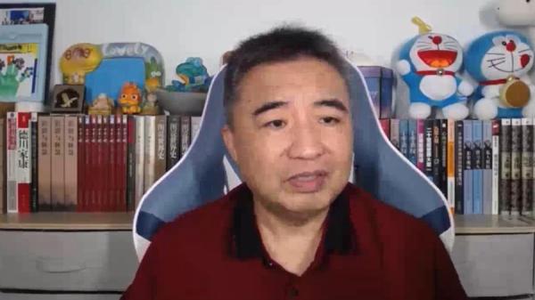 网络大V翟老师,翟山鹰,真实姓名翟红鹰。 (图片来源:视频截图)