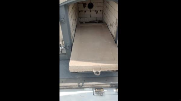 近日传出 “ 移动火化车 ” 在中国投入使用。(图片来源:微博截图)