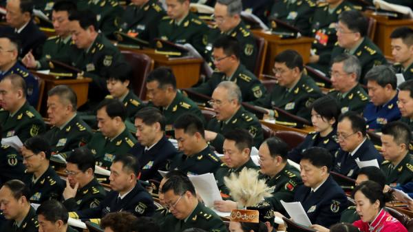 军队代表紧张开会示意图 (图片来源:Getty Images)