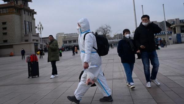 近日一则“新疆一干部疫情期间盗卖1.5万套防护服”的消息引发社会关注。示意图。(图片来源:Getty Images)