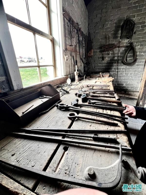 古老的工具房 (以上摄影皆为辛迪/看中国)