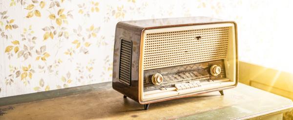 2023年12月,中国沿海地区夜间可以接收到一个不明中波电台信号。(Adobe Stock)