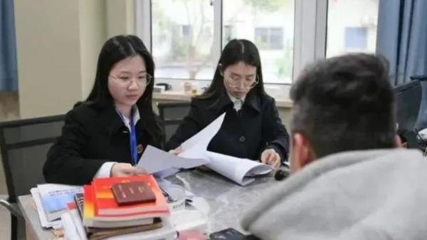 中国大陆越来越多年轻人,甚至是“00后”都开始立遗嘱,引发社会关注。(图片来源:网络图片)