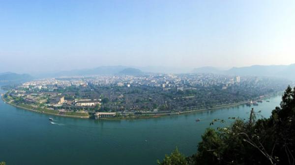 据传,唐太宗登上帝位后,听闻西南千里外有龙气降生,即是四川阆中。(Panzer VI-II /Wiki/CC BY 4.0)