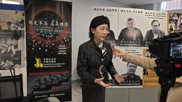 盛雪接受《看中国》采访(看中国摄)