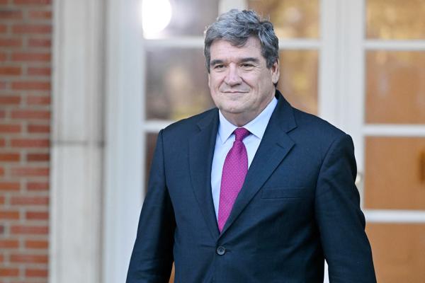 数字化转型与公共职能部部长Escrivá(JAVIER SORIANO/AFP via Getty Images)