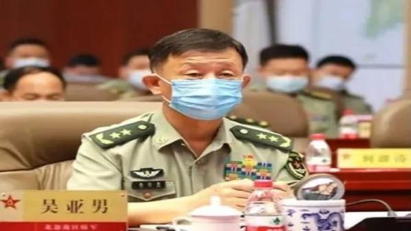 中共南部战区突换人,由吴亚男接替王秀斌,出任南部战区司令。