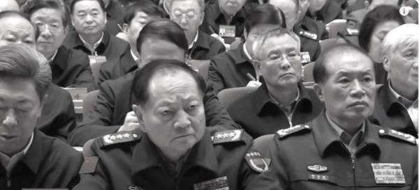 2024年1月,张又侠在主席台下冷冷地向台上望去。