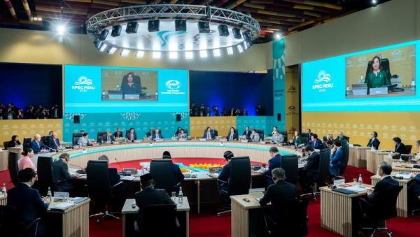 2024亚太经济合作会议(APEC)在秘鲁利马举行,多国首脑出席该会议(图片来源:中央社)