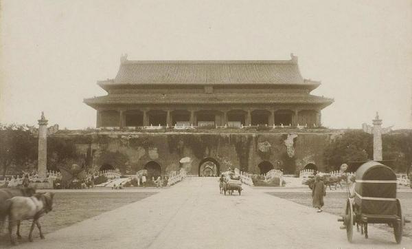 1901年的天安门(公有领域)