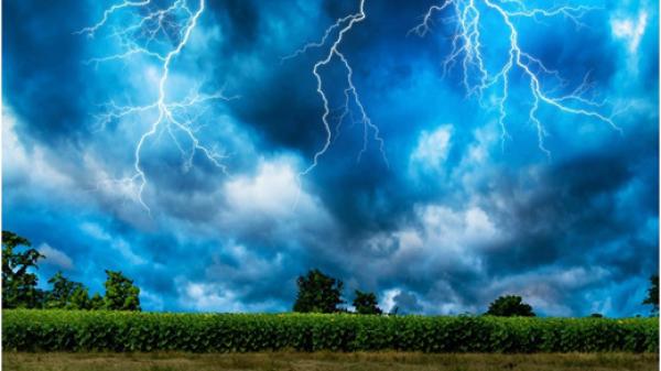 汉朝以孝治国,若有人被议论不孝,会因此毁了前程。(Adobe Stock)