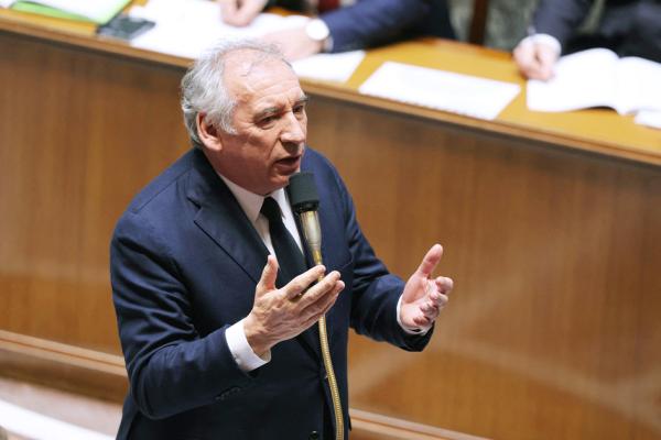 法国总理贝鲁(THOMAS SAMSON/AFP via Getty Images)