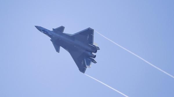 歼-20战斗机(STR/AFP via Getty Images)