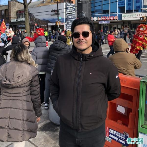 律师古斯塔沃-桑切斯 (Gustavo Sánchez )(看中国摄影:Ryan)