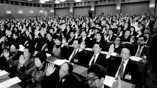 中共内斗如果显示习近平削权,那就基本上是政变成功了。(图片来源:网络截图)