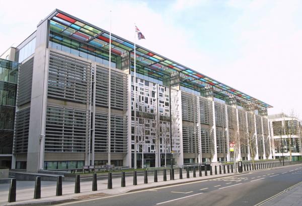 英国发布将于今年7月1日起正式执行的《外国影响力登记》计划相关施行准则。图为英国内政部大楼。(Steve Cadman/Wikipedia/CC BY-SA 2.0)