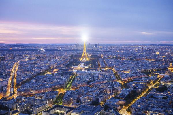 法国今年被第六次评为欧洲最吸引外国投资的国家。（ED JONES/AFP via Getty Images）
