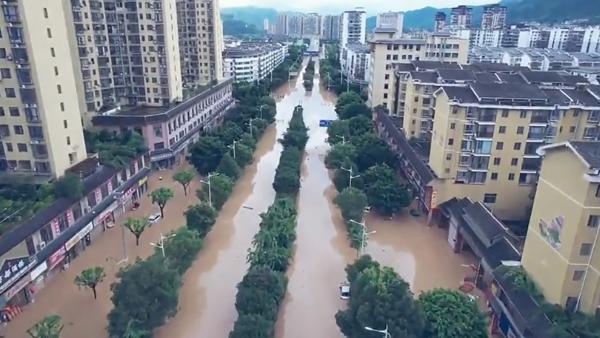 贵州榕江暴雨加泄洪,灾情十分严重。(视频截图)