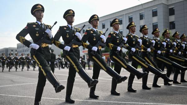 中共军方人员参加93阅兵彩排。(图片来源:Getty Images)
