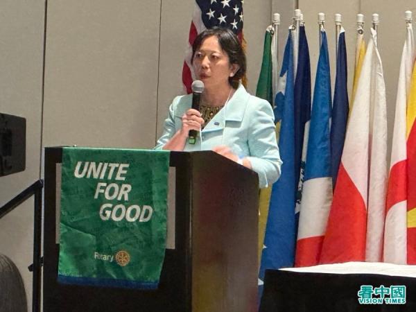 扶轮社卫星俱乐部主席Cindy Liu   （图片来源：杨浩/看中国）