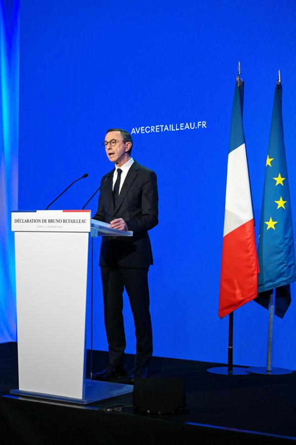 法国前内政部长勒塔约宣布参选明年法国总统大选。(Bertrand GUAY / AFP via Getty Images)