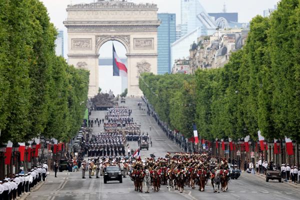 2025年法国国庆阅兵式(LUDOVIC MARIN/AFP via Getty Images)