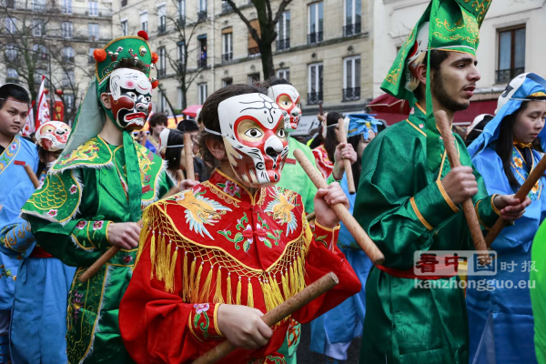 巴黎13区欢庆中国新年游行组图(图组1)