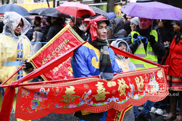 巴黎13区欢庆中国新年游行组图(图组1)