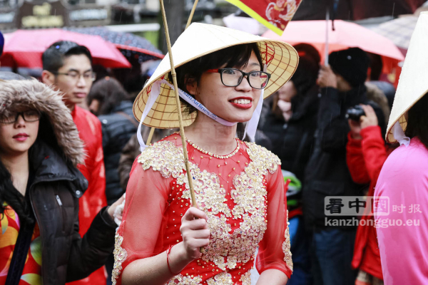 巴黎13区欢庆中国新年游行组图(图组1)