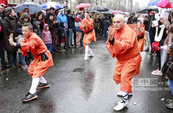 巴黎13区欢庆中国新年游行组图(图组3)