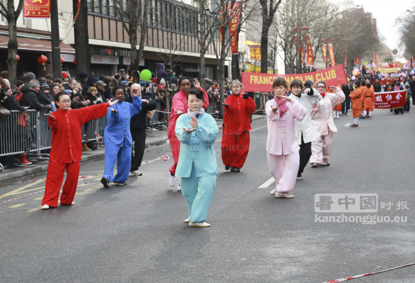 巴黎13区新年大游行(图组4)