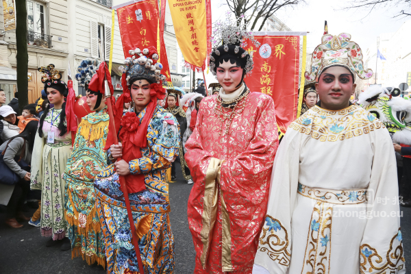 巴黎13区新年大游行(图组5)