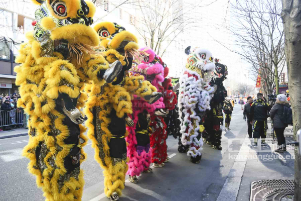 巴黎13区新年彩妆大游行(图组1)