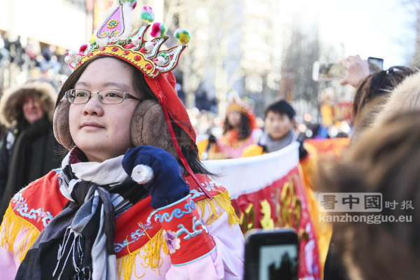 巴黎13区新年彩妆大游行(图组2)