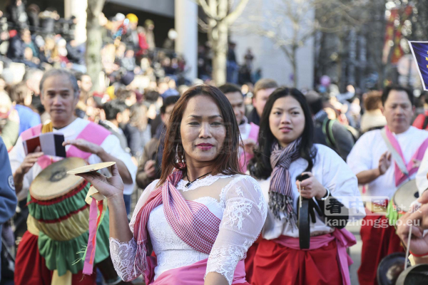 巴黎13区新年彩妆大游行(图组5)