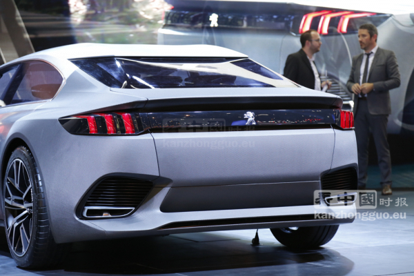 2014巴黎世界车展 标志Peugeot概念跑车Exalt 