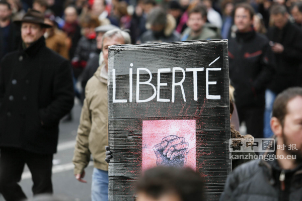 巴黎反恐大游行150万人 史无前例 (图组3) La plus grande manifestation enregistrée dans l'histoire de France (III) 巴黎反恐大游行150万人 史无前例 (图组3) La plus grande manifestation enregistrée dans l'histoire de France (III)